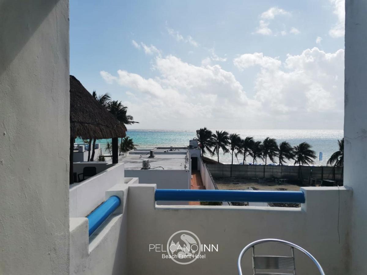 Pelicano Inn Playa Del Carmen - Beachfront Hotel Exterior photo